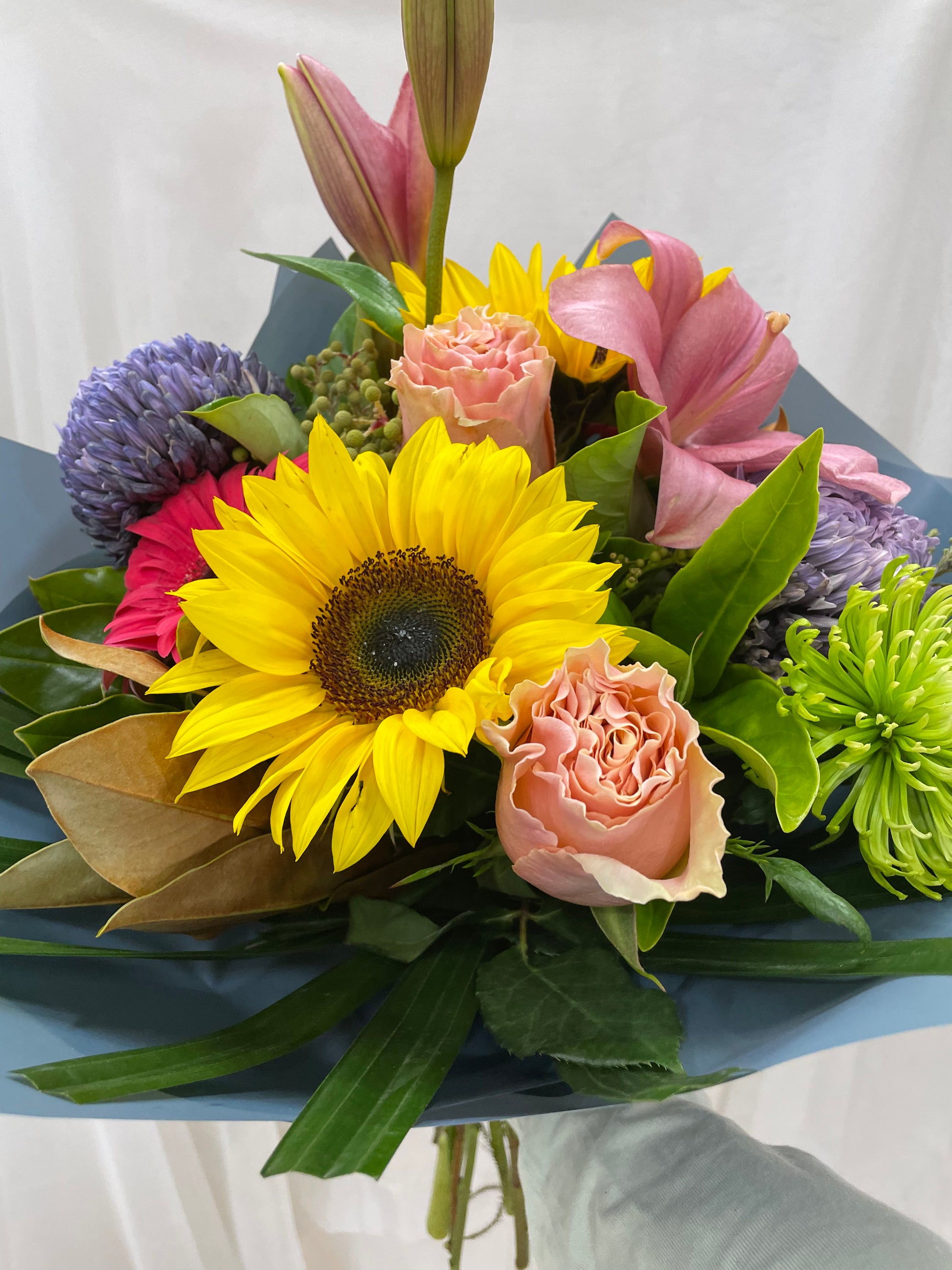 Flower delivery. Pink flowers. Pink flower delivery. floral delivery. flowers in sydney. quick flower delivery. same day flower delivery. beautiful flowers. beautiful flower delivery. Sunflower delivery. rose delivery. Sunflowers same day delivery